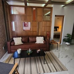 (7) Suite Telar