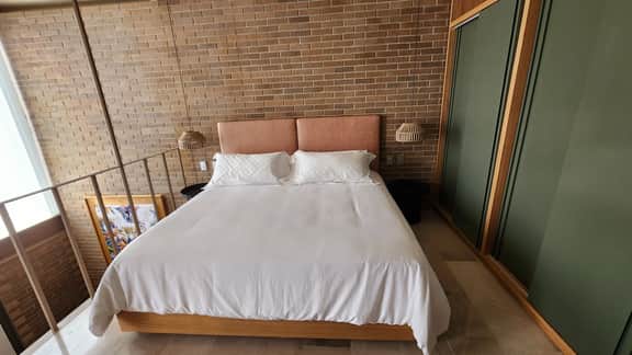 (4) Suite Huichol - Image 4